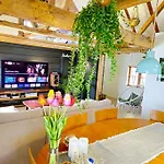 Holiday home Oah 1870 Oldest House Alesund