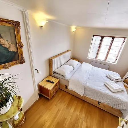 Holiday home Oah 1870 Oldest House