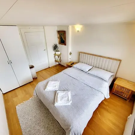Oah 1870 Oldest House * Alesund