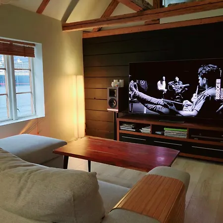 Oah 1870 Oldest House