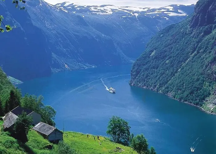 Oah 1870 Oldest House * Ålesund