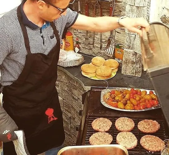 Oah 1870 Oldest House *