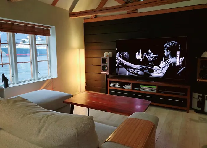 Oah 1870 Oldest House