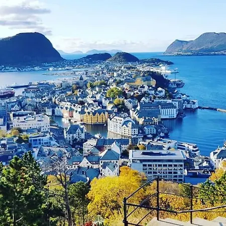 Oah 1870 Oldest House