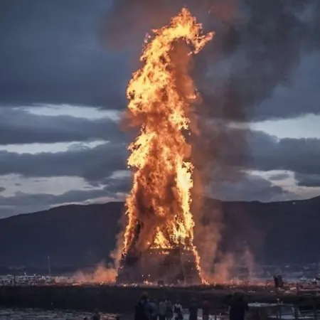 Oah 1870 Oldest House * Ålesund