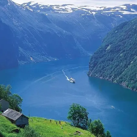 Oah 1870 Oldest House * Ålesund
