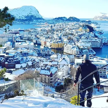 Oah 1870 Oldest House *